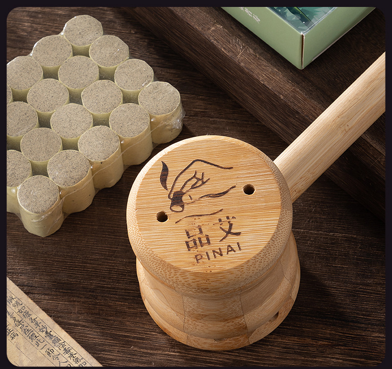 Handheld Moxa Box Portable Moxibustion Device with 40 Moxa Sticks for Home Use preparation