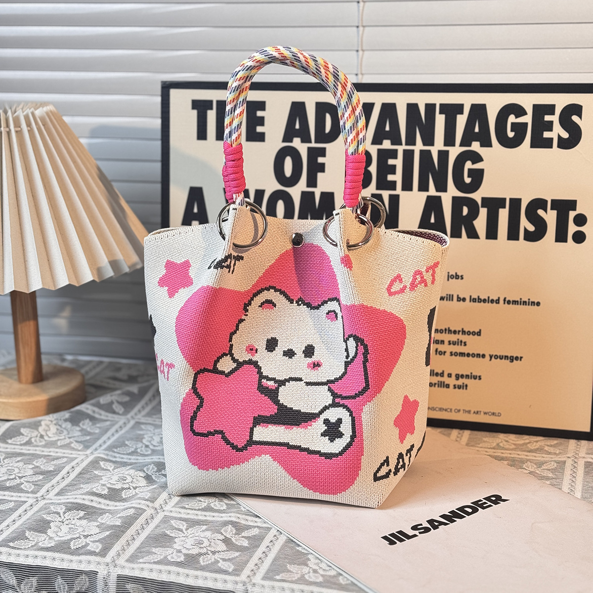 ニットハンドバッグ、ニッチデザインバケットバッグ、トートバッグ、ハンドバッグ、カジュアルで多用途なショルダーバッグ、ニットポータブルバッグ