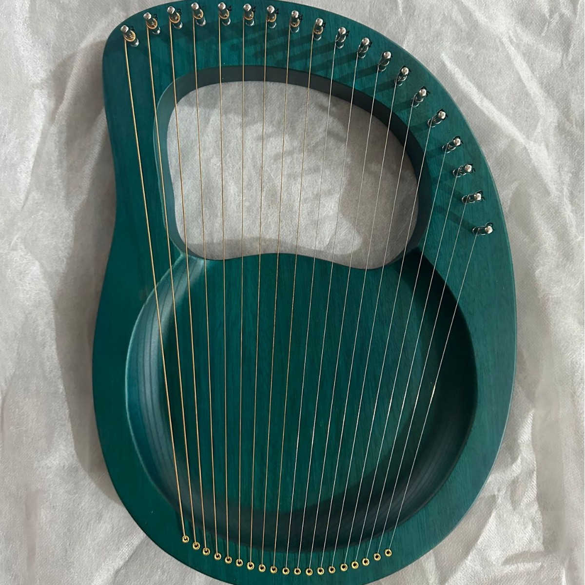 De una sola placa de 19 cuerdas lyre piano Lira en stock