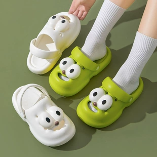 Summer trend slide, slippers