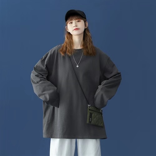 Camiseta de base de color sólido, ropa de mujer coreana, estilo extranjero, 2026 camiseta de manga larga para parejas con la misma camiseta de base fuera de la moda