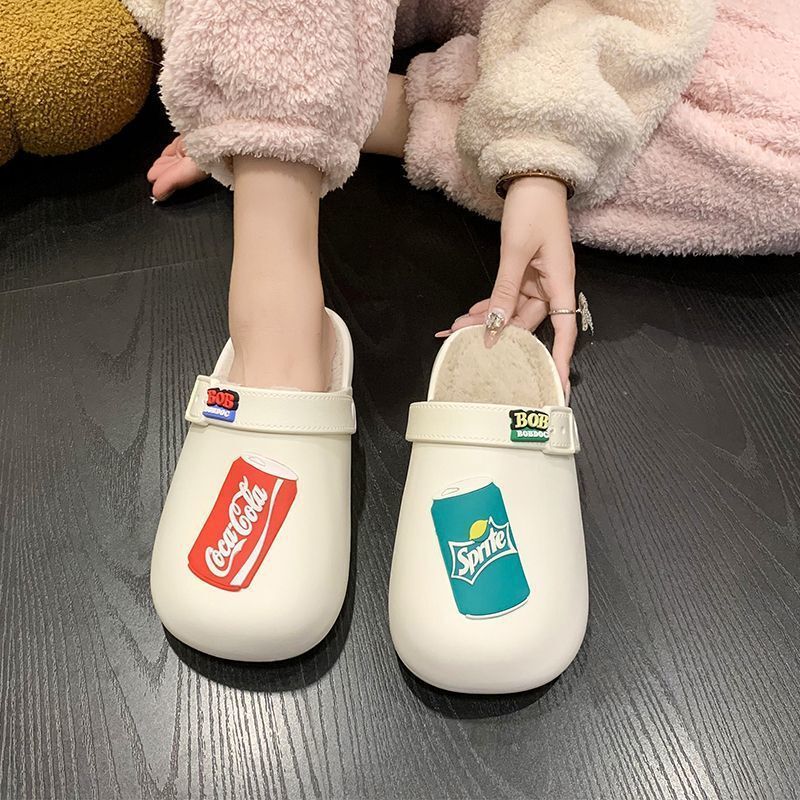 Outdoor Non-Slip Thick-Soled Closed-Toe Slippers 2025 Autumn and Winter New Fashion Versatile Plush Plush Comfortable Water Cotton Slippers