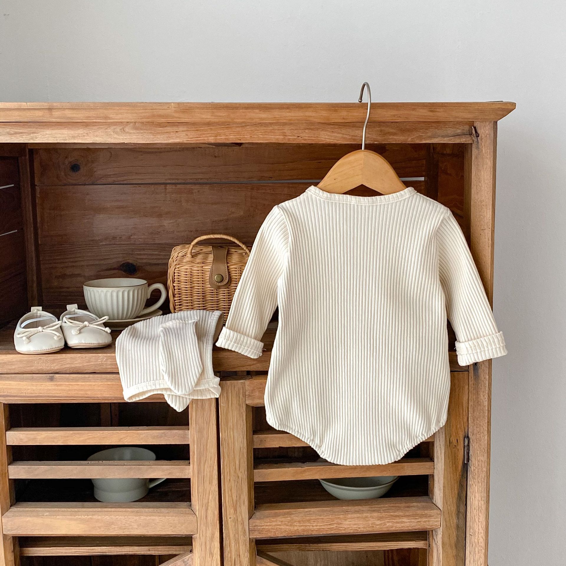 2024 Herbst Mädchen Baby Pit Krawatte Rundhals Langarm Hoodie Overall Dreieck Kletteranzug mit Hut inklusive_voghion.com