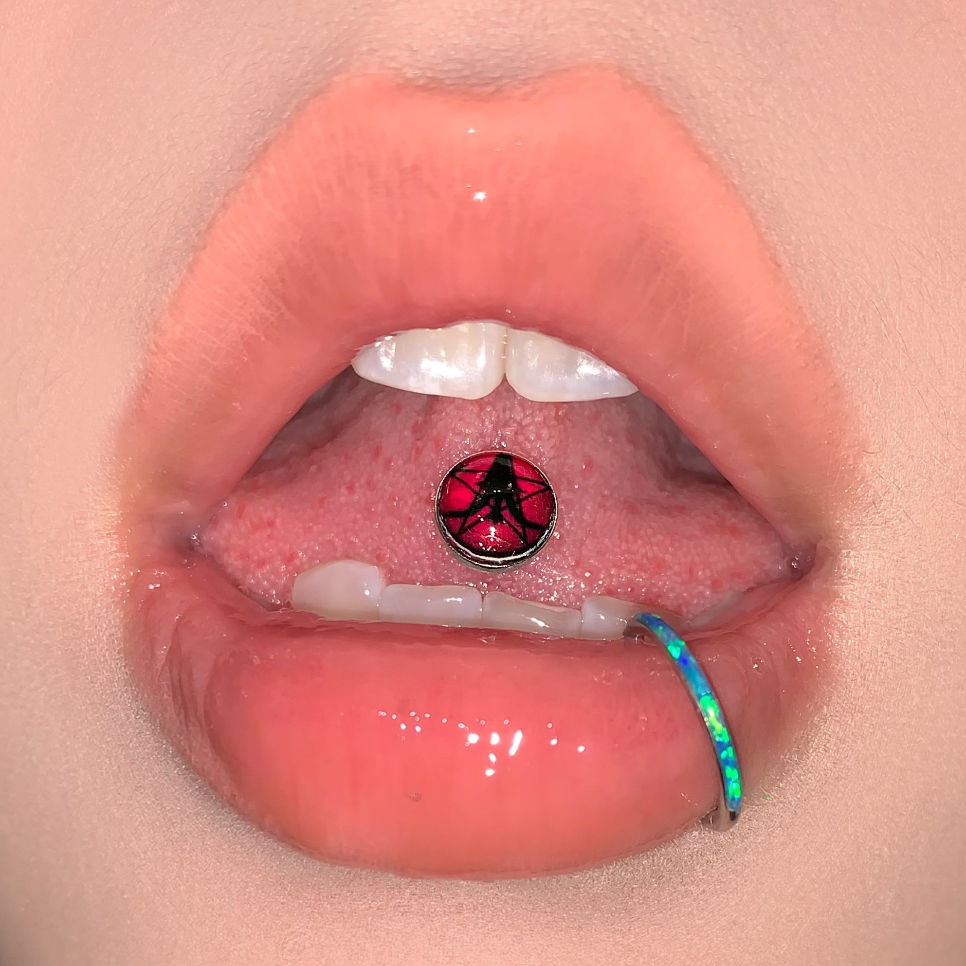 Pointed titanium steel lip stud product view