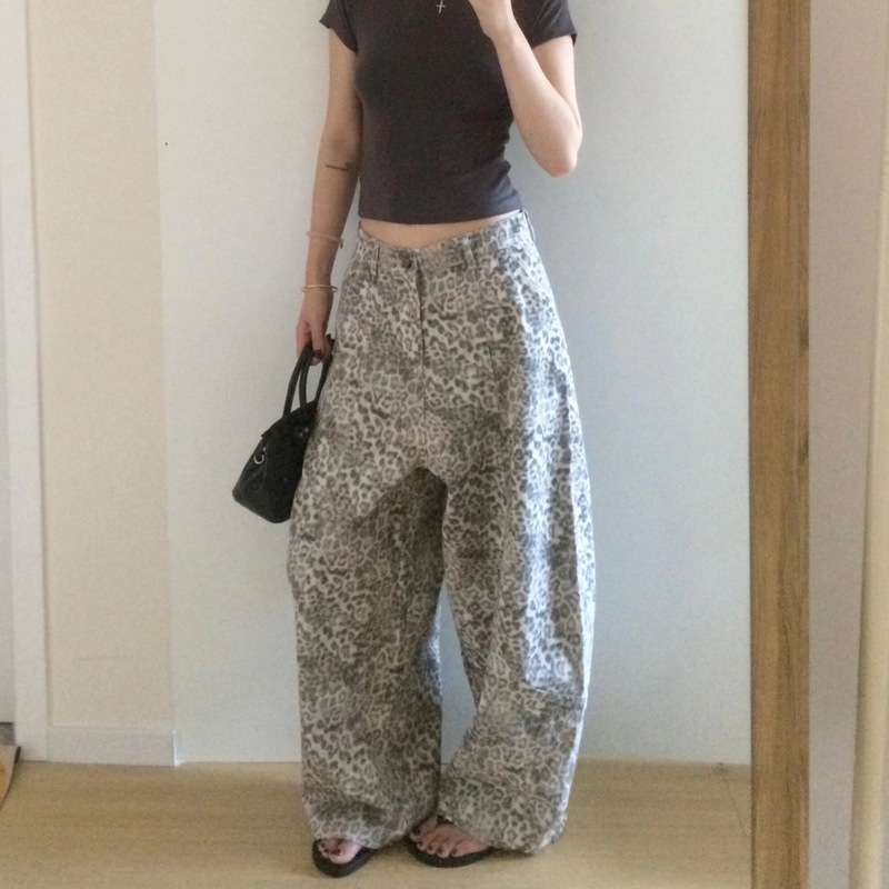 Niche Unthink*E Silhouette Washed Leopard Print Scimitar Jeans for Women, Fall/Winter 2025 Versatile Vintage Casual Long Pants