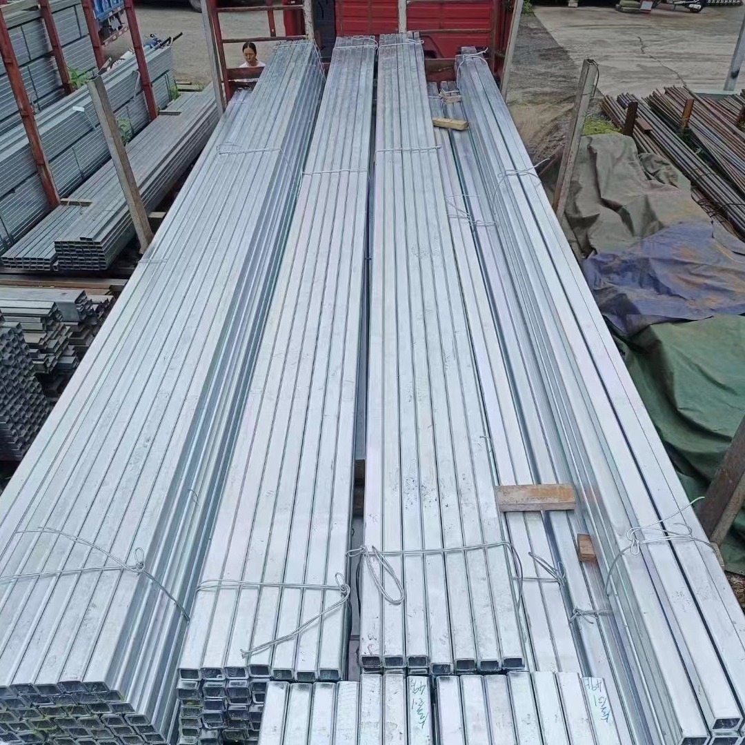 深圳现货镀锌方管 深圳现货镀锌方通 深圳镀锌扁管 深圳镀锌扁通