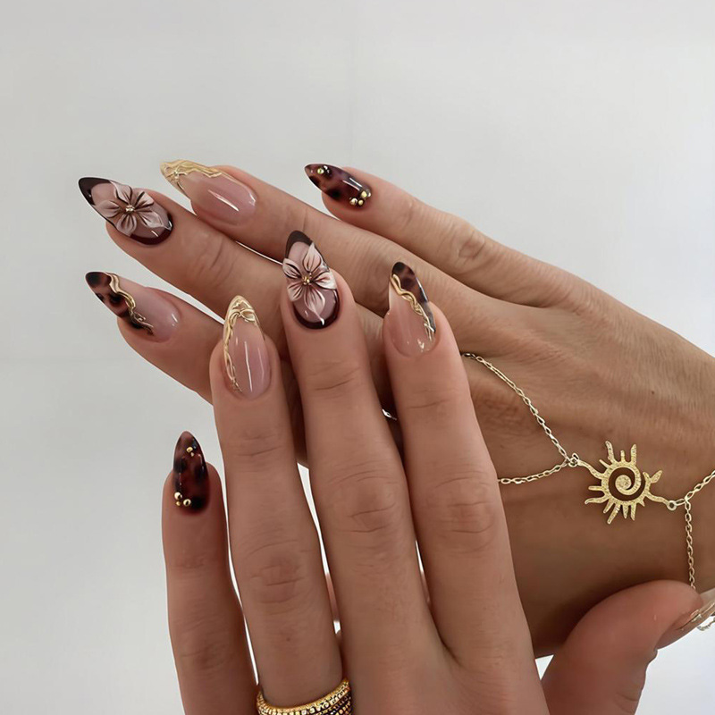 European and American Popular Flower Leopard Print French Wear Nails 24 Pieces Finished Almond Fake Nails Cross-Border Wholesale Nails