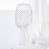 White-glittering handle