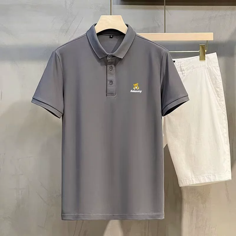 Источник Летняя футболка с короткими рукавами для мужчин простой медвежонок с вышивкой красивый отворот высокого класса поло рубашка мужская футболка T