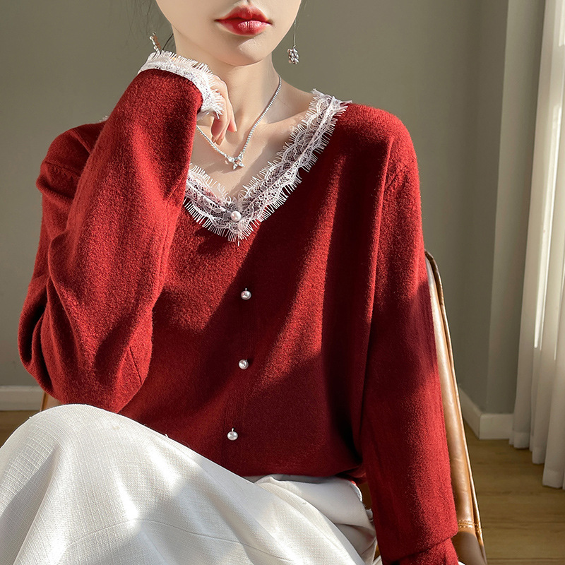 小香风V领蕾丝边妈妈v领珍珠扣结婚款宽松毛衣外穿2025秋冬款内搭