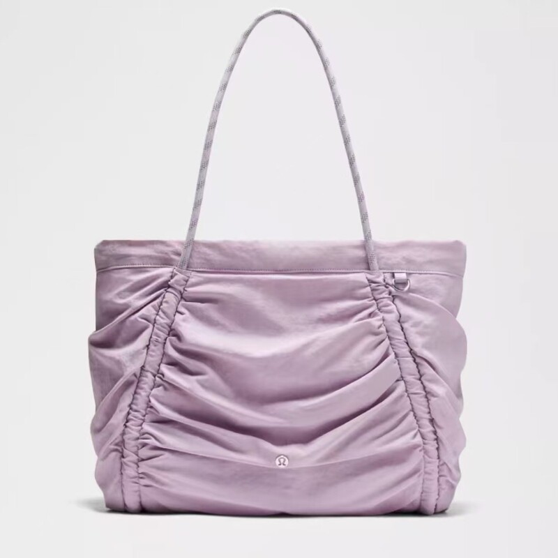 Lulu2026 New Hot-Selling 24L Large Capacity Lulu Pleated Cloud Drawstring Adjustable Shoulder Crossbody Large Bag Lulu2026 New Hot-Selling 24L Large Capacity Lulu Pleated Cloud Drawstring Adjustable Shoulder Crossbody Large Bag