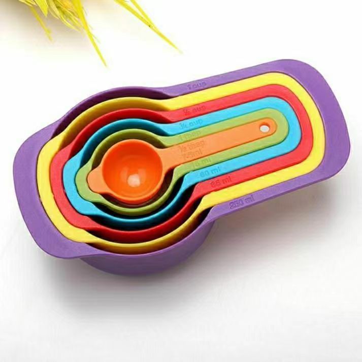 Herramientas de cocina creativa grado alimenticio DIY medición cuchara de medición de plástico de color cuchara de medición con escala de 6 piezas
