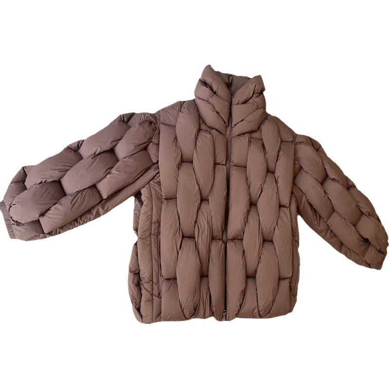 速売通男性女装2023冬の新商品ファッションゆるい大コード編み麻花ダウン綿服カップル綿入れ