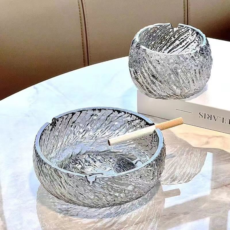 High quality glass fashionable creative capacious ashtray for office