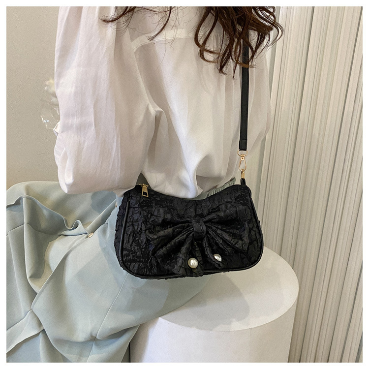 Women's Medium Canvas Solid Color Fashion Bowknot Square Zipper Crossbody Bag display picture 4