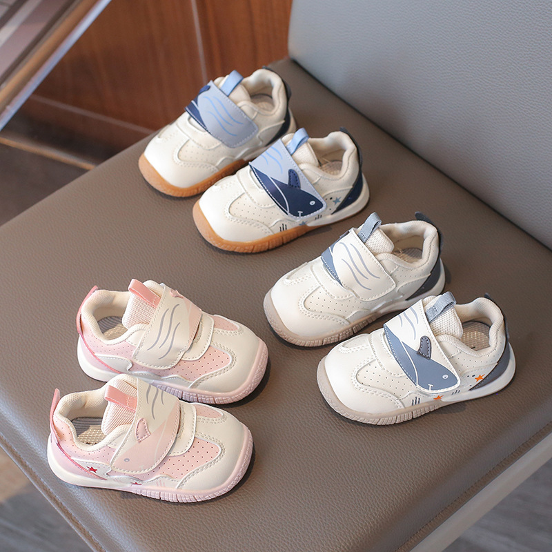 Boys' 2024 Autumn New 0-1-2 Year Baby Learning to Walk Shoes Infants and Toddlers Leather Surface Non-Slip Sports Shoes for Girls