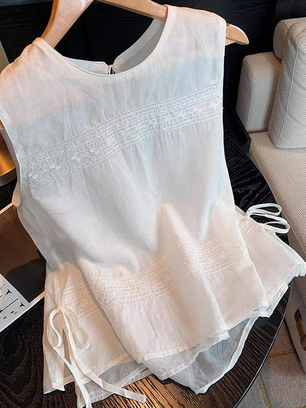 白色刺绣亚麻拼接无袖上衣女夏新款设计感气质宽松显瘦外穿背心|undefined