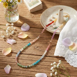 手链;耳环;项链