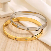 �¿�羳��ˮ����ɫ���P������~���������C18K���Ʒ�S��ֱ�N