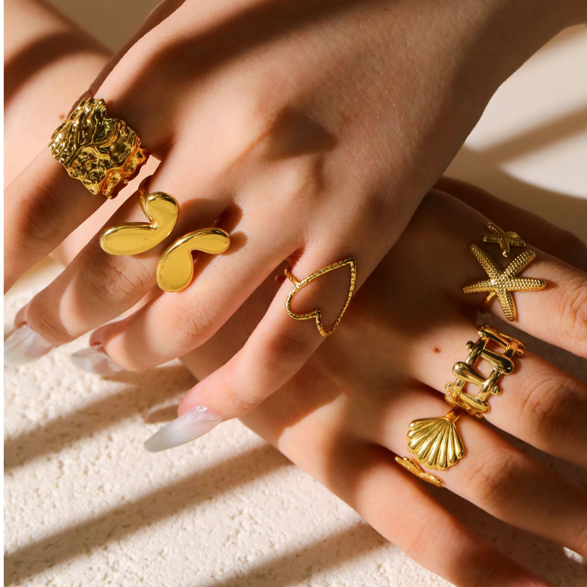 10g Weight Open Rings Classification 1 Piece Quantity Holiday, Daily Occasion 304 Stainless Steel Material Starfish, Heart Shape Pattern Unisex Gender Plating Design Retro Style Wholesale Jewelry Retro Starfish Heart Shape 304 Stainless Steel Plating Open Rings 无