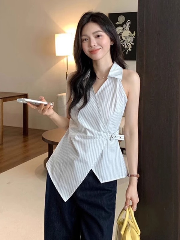 ブルーカラーストライプオフショルダーノースリーブシャツ女性の夏のアウターウェア美しいピンチウエストストラップノースリーブトップ|undefined