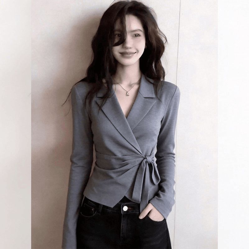 Gray Lapel Long-Sleeved Shirt for Women, New Early Spring Style, Stylish and Versatile Tie-Up Top, Beautiful Blouse in Black