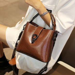 Bag Women's 2024 New Genuine Leather Women's Bag Vintage Shoulder Bag Crossbody Bag High-end Sense Niche Commuter Handbag