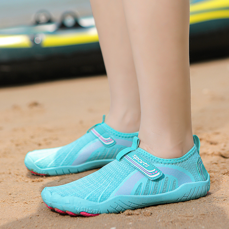 Cross-Border New River Tracing Shoes, Outdoor Sports Wading Shoes, Couples Beach Swimming Shoes, Hiking and Mountaineering Five-Finger Shoes
