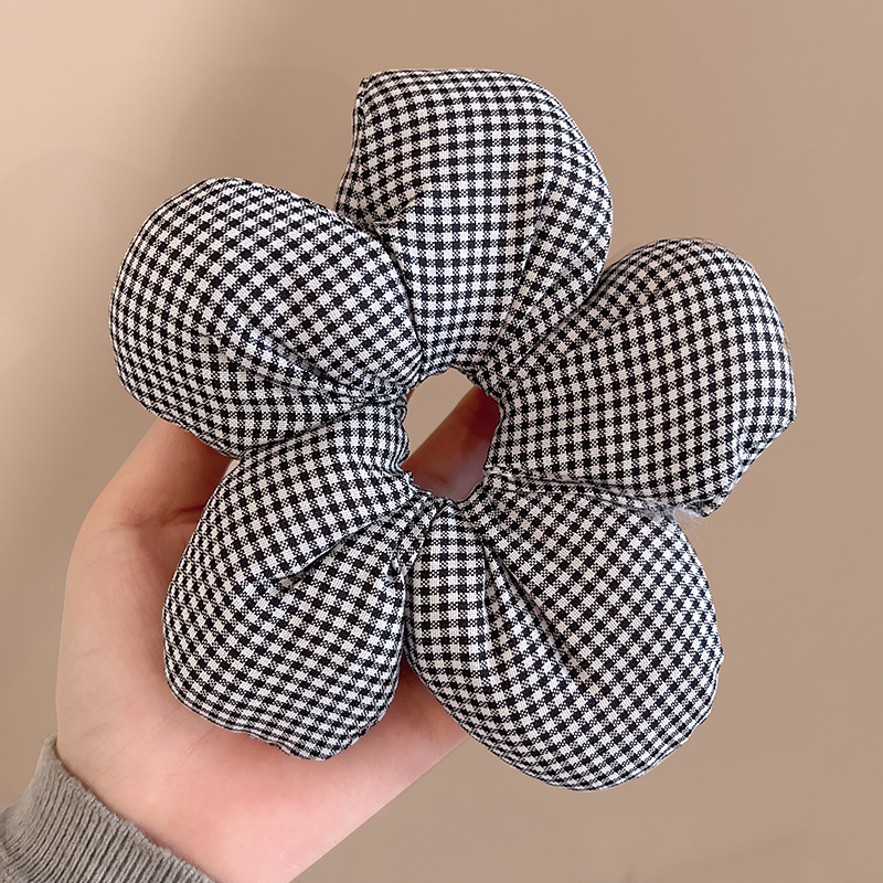 Blanco y negro anillo de cabello de flores a cuadrícula para mujeres 2025 nuevo estilo coreano lindo sensación de alta calidad cabeza de bola no daña cabello tocado de cabello
