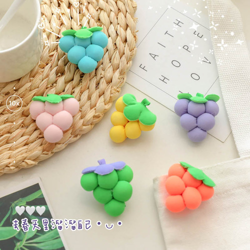 Summer new pastoral style tulip brooch wholesale plant flowers bag decoration girls cute clothing accessories