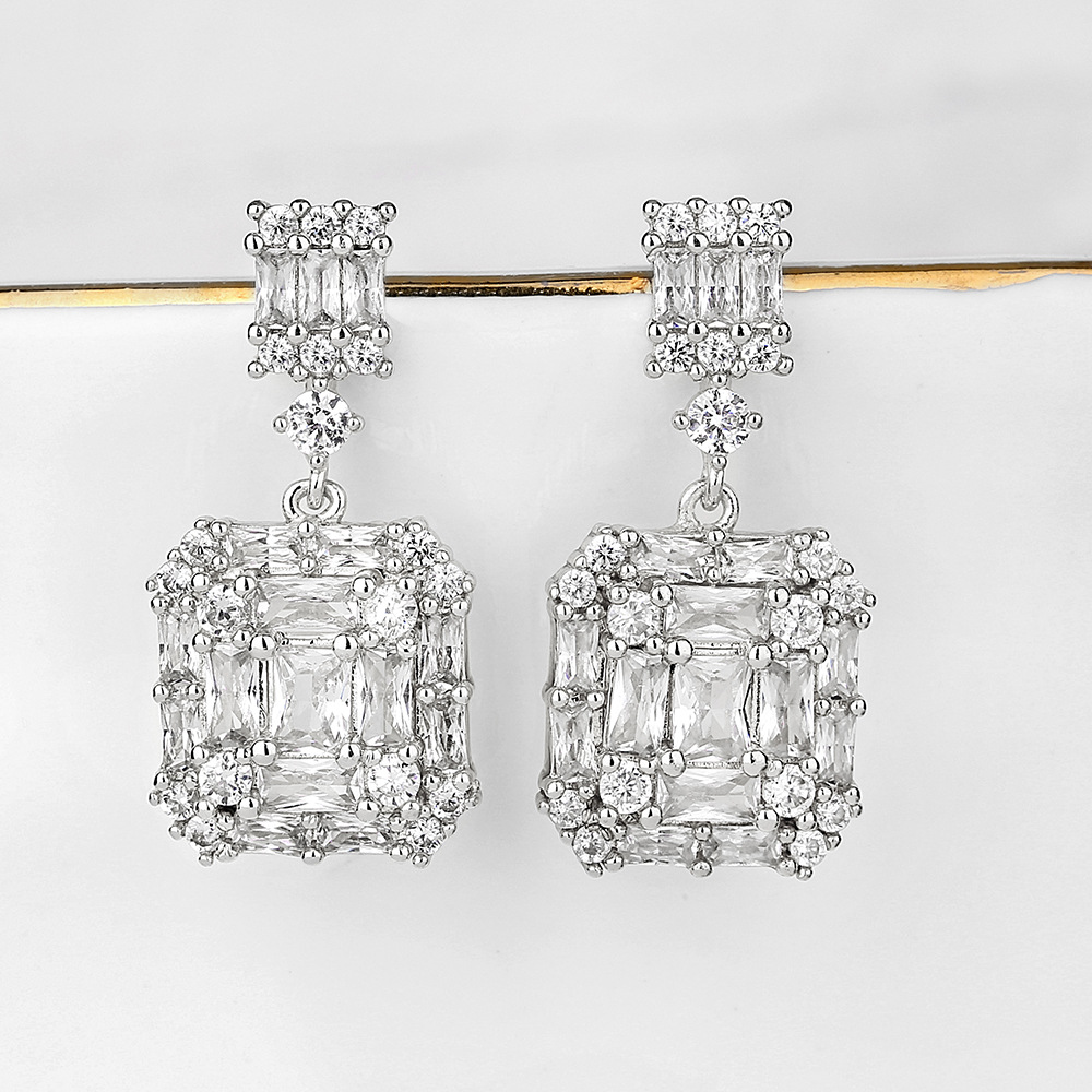 Earring Design 4