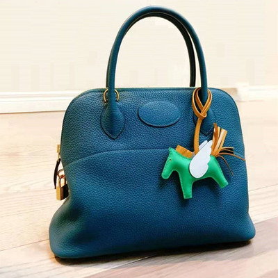 2021年新款羊皮小飛馬包包挂件迷妳女包挂飾品