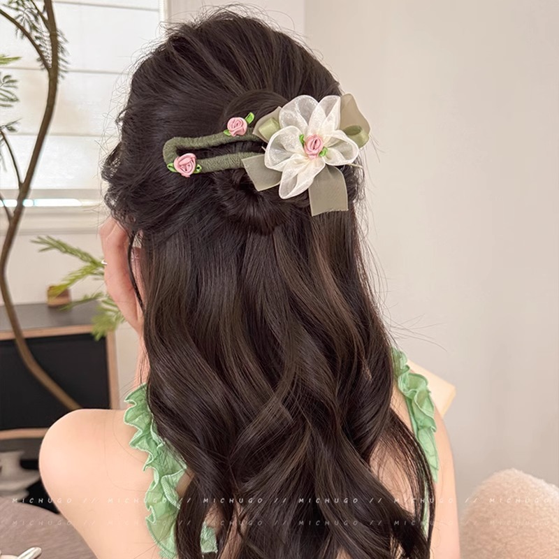 後頭部にツイストクリップが付いた新しいスタイルのワンラインヘアクリップ、軽い高級感と高級感のあるヘアクリップ、女性用のアヒルのくちばしクリップヘッドドレス|undefined