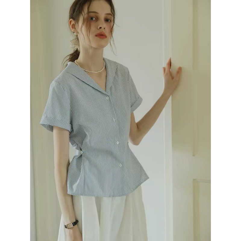 White French-Style Commuter Navy Collar Blue Striped Short-Sleeved Shirt for Women, Summer College Style, Age-Reducing and Slimming Top
