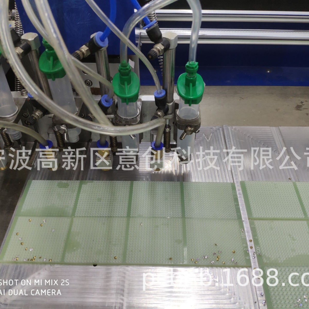 设计开发生产高速高精度智能自动化贴片机器人点胶机焊锡机螺丝机