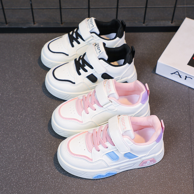 2025 otoño nuevo estilo zapatos de cuero para niños zapatos deportivos cómodos para niños zapatos casuales de cuero a juego para niñas marea