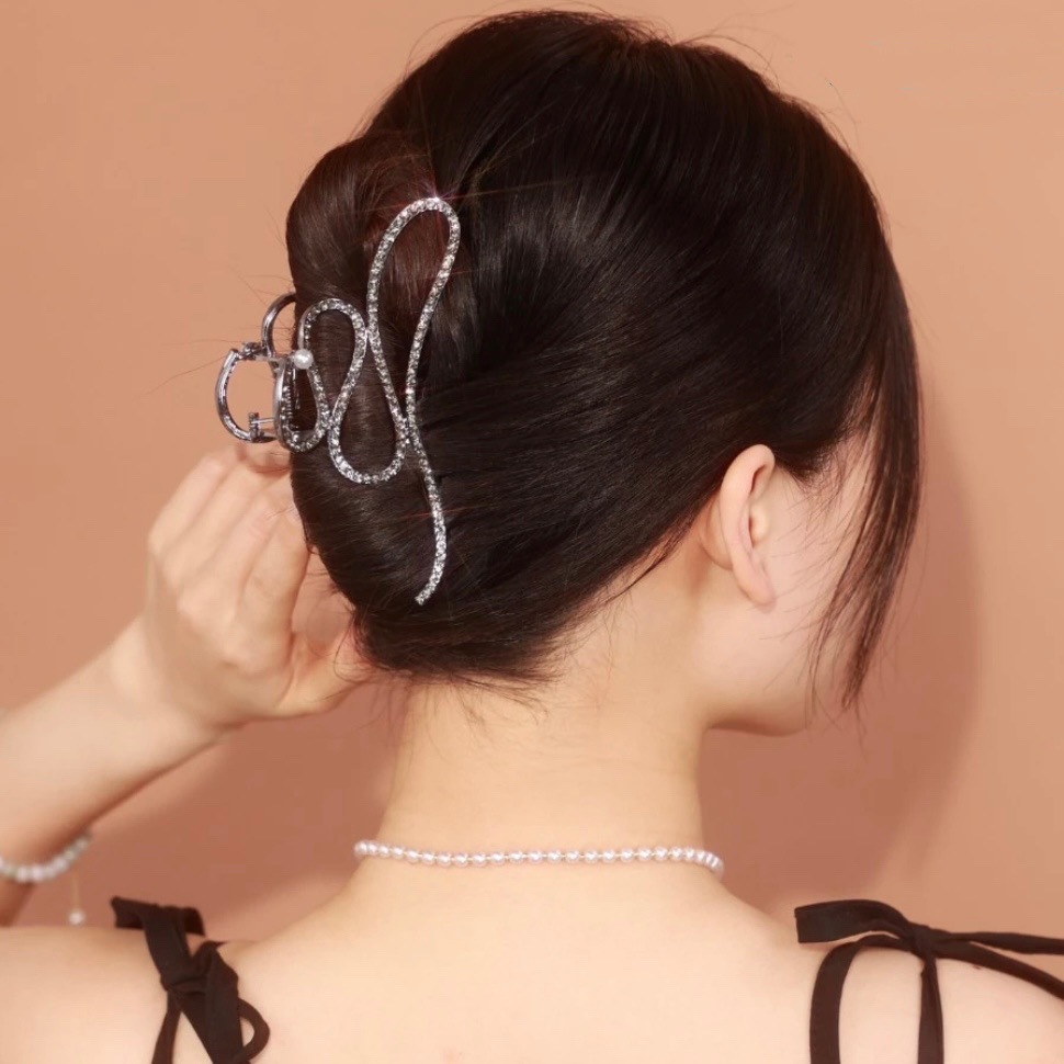 Premium geometric minimalist hair clip, large size hair clip for thick hair volume, back of head influencer hair clip, shark clip hair claw