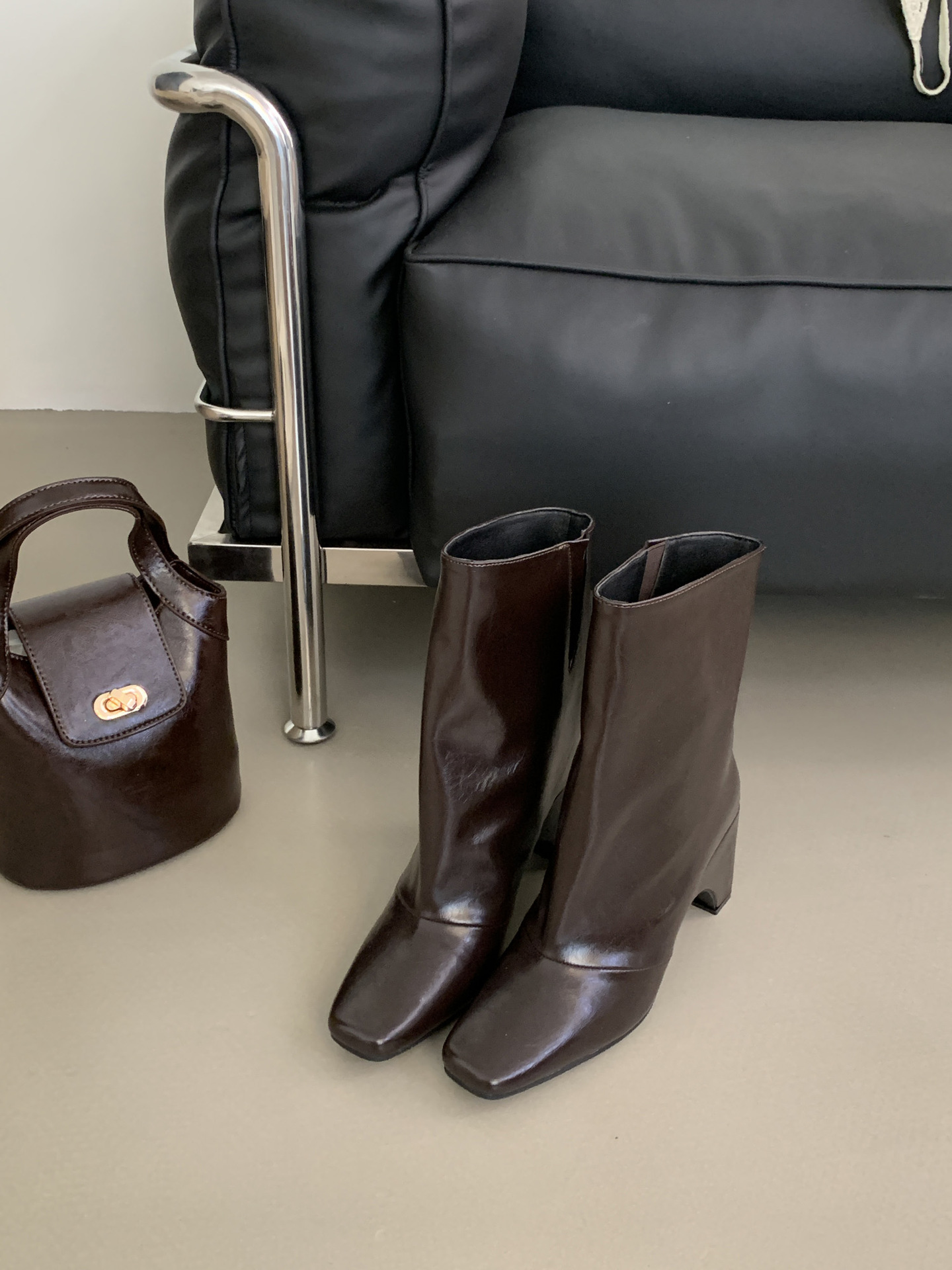 British-style Elastic High-end Touch 2025 Autumn And Winter New Short Thick-heeled High-heeled Slim-leg Women's Martin Boots_voghion.com