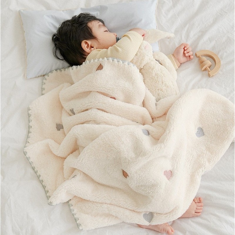 Ins Baby Blanket Baby Quilt Newborn Nap Blanket Kidsren Kindergarten All Year Round Coral Velvet Small Blanket