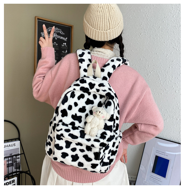 Vintage Cute Soft Backpack display picture 13