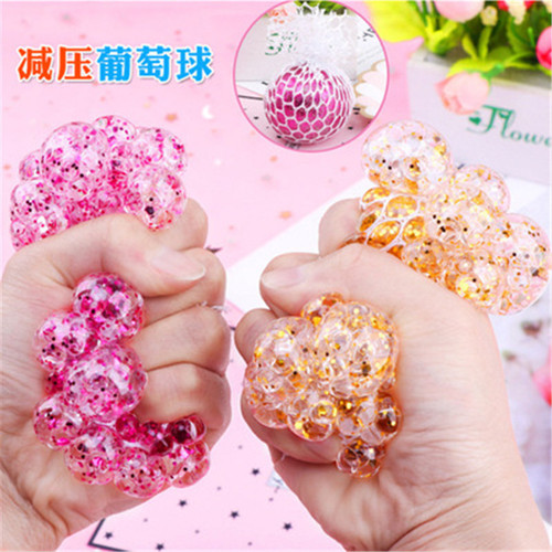 Decompress and vent grape ball colorful beads gold powder 6.0 squeeze bursting beads grape ball creative water ball pinch fun toys batch