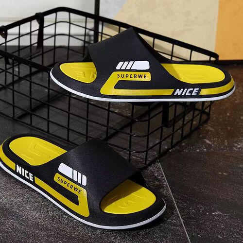 Trendy Fashion Men's Slippers 2024 New Home Interior Anti-Slip Bathroom Cooling Slippers for Men Summer Outdoor Wear
