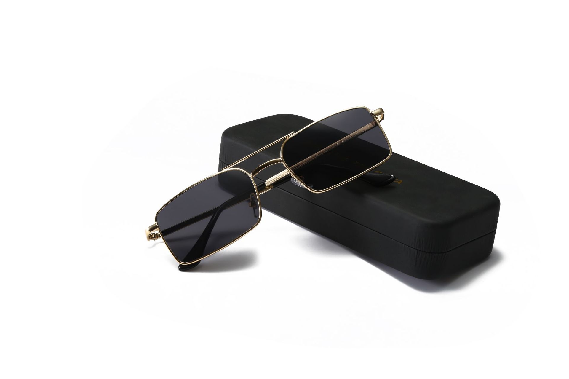 summer fashionable trend retro sunglasses