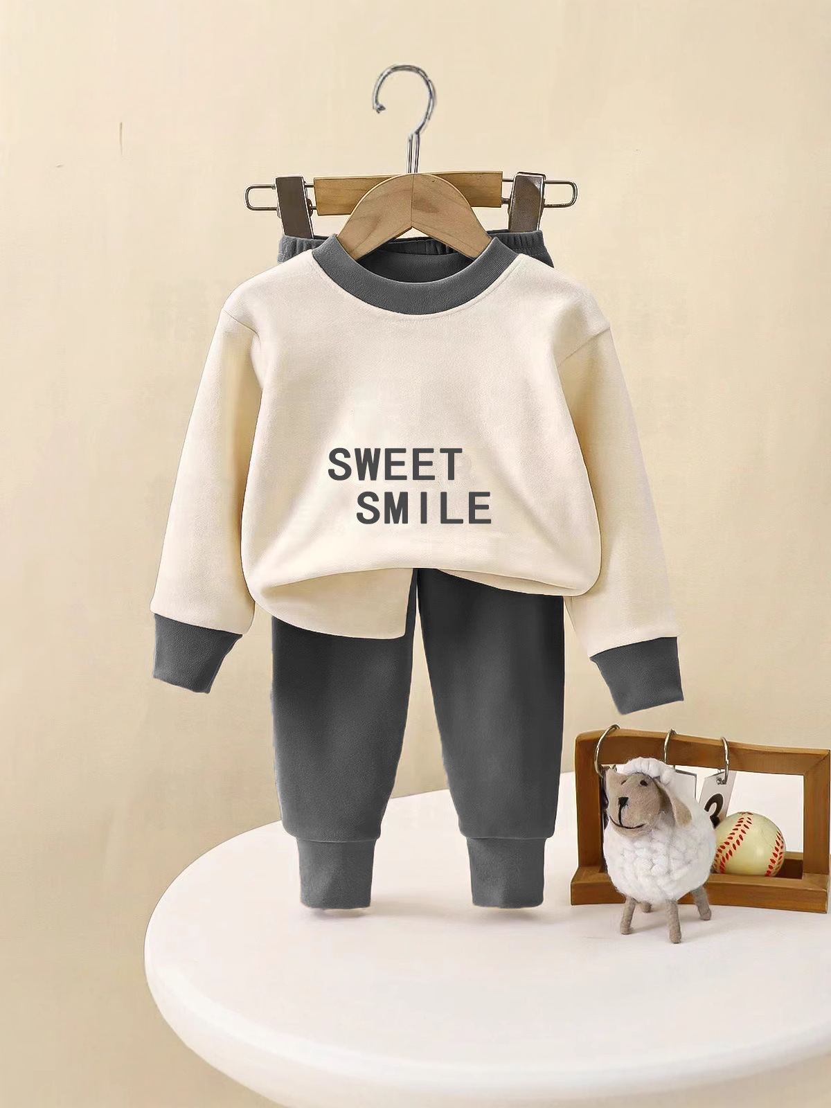 Nueva ropa para el hogar de los niños se puede usar ropa interior cálida de otoño y invierno para niños pantalones de otoño pijamas para niños y niñas