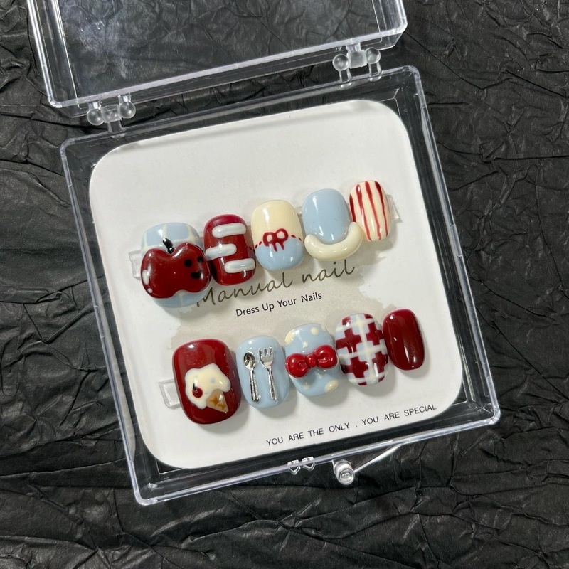 Handmade Cute Cartoon Girl Exquisite All-Match Short Round Wearing Nail Art Patch Removable A374