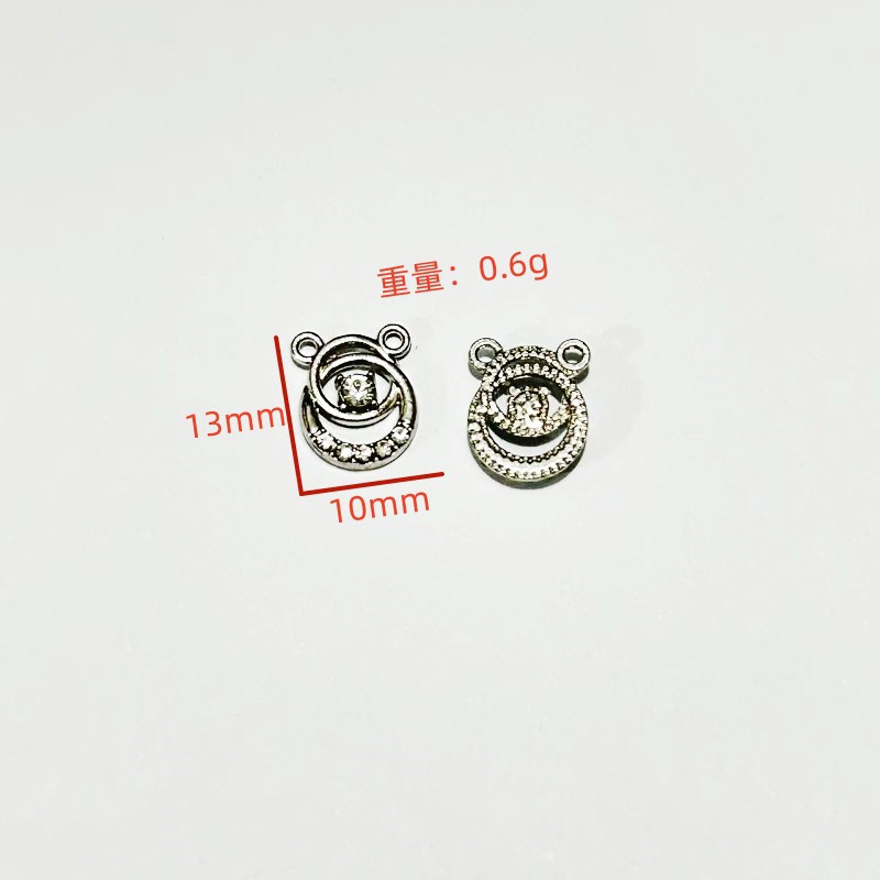 Accesorios de joyería de aleación de bricolaje Colgante de cruz de plata retro Pulsera Collar Pendientes Decoración de ropa Colgante