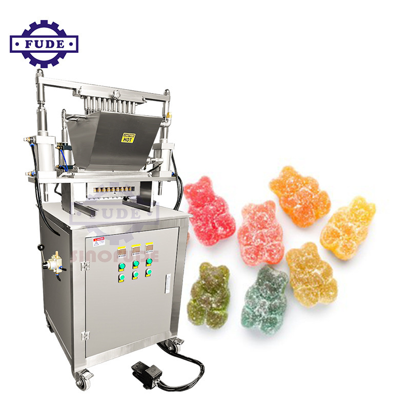 Small Semi Automatic Soft Candy Machine Bear Gelatin Soft Candy Pouring Machine Vc Soft Candy Production Line