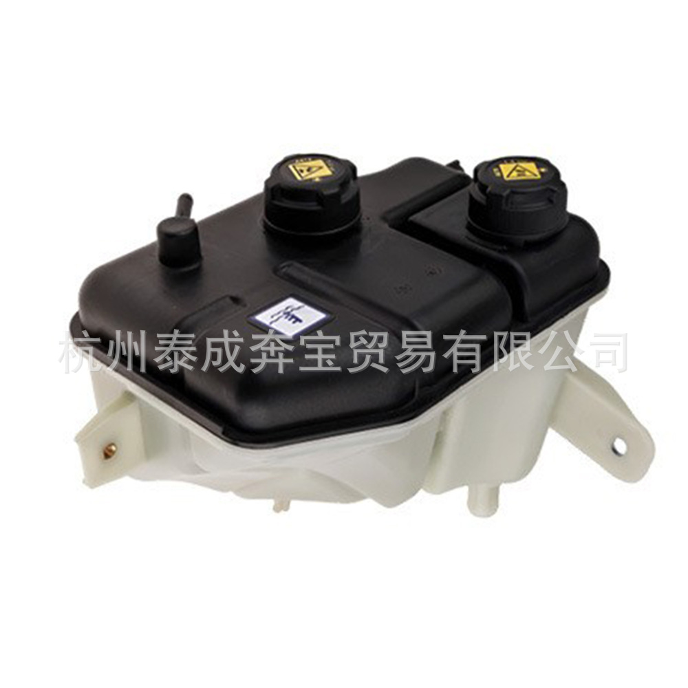 670031649, suitable for Maserati Quattroporte 3.8T M156, radiator water tank
