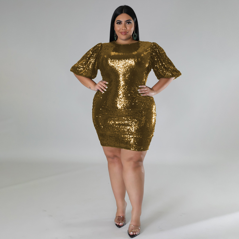 Samtkleid in Übergröße für den Winter mit Paillettenstickerei, Puffärmeln und schickem Streetwear-Stil für Partynächte_voghion.com