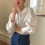新款宽松大翻领长袖白衬衫